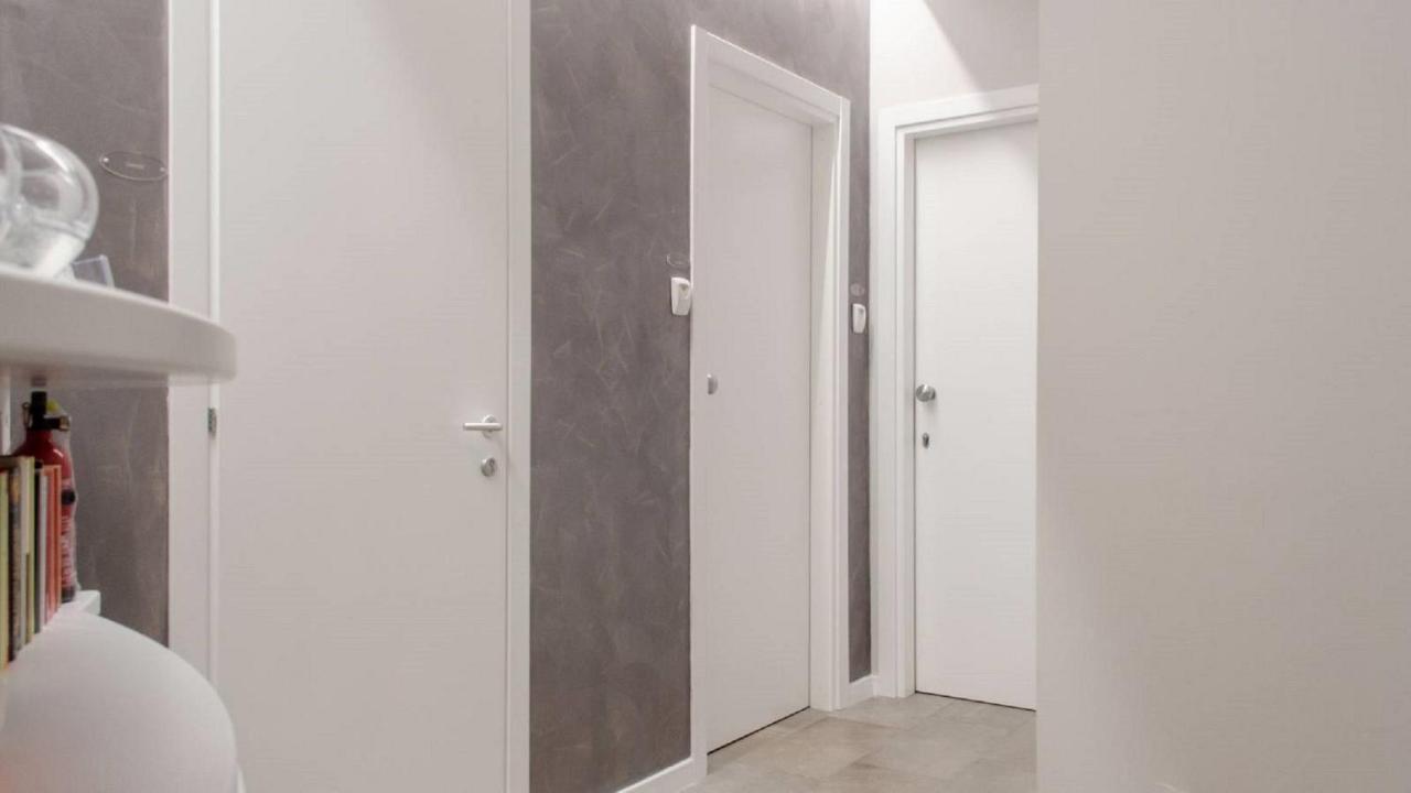 Interno 1 Ciampino Roma Luxury Apartment Con Balcone Exterior photo