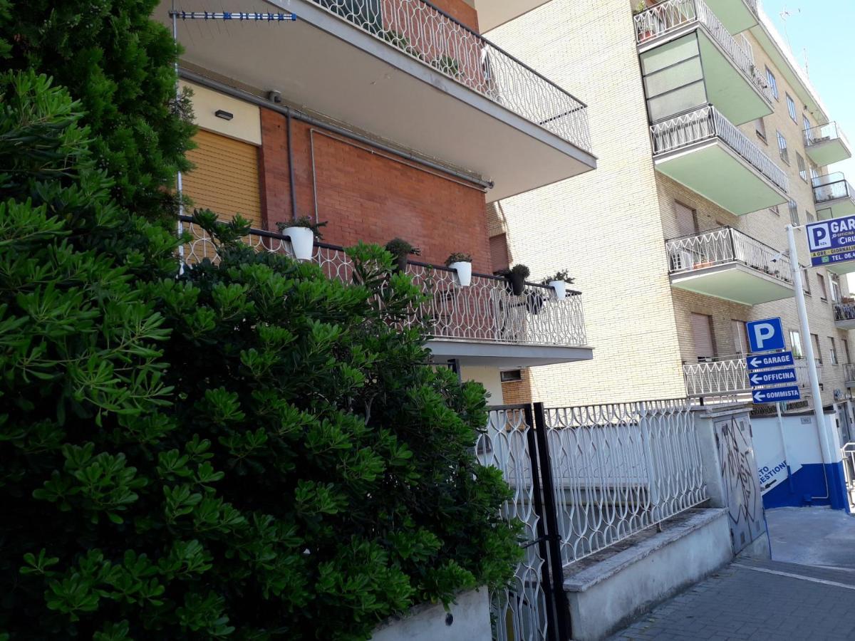 Interno 1 Ciampino Roma Luxury Apartment Con Balcone Exterior photo